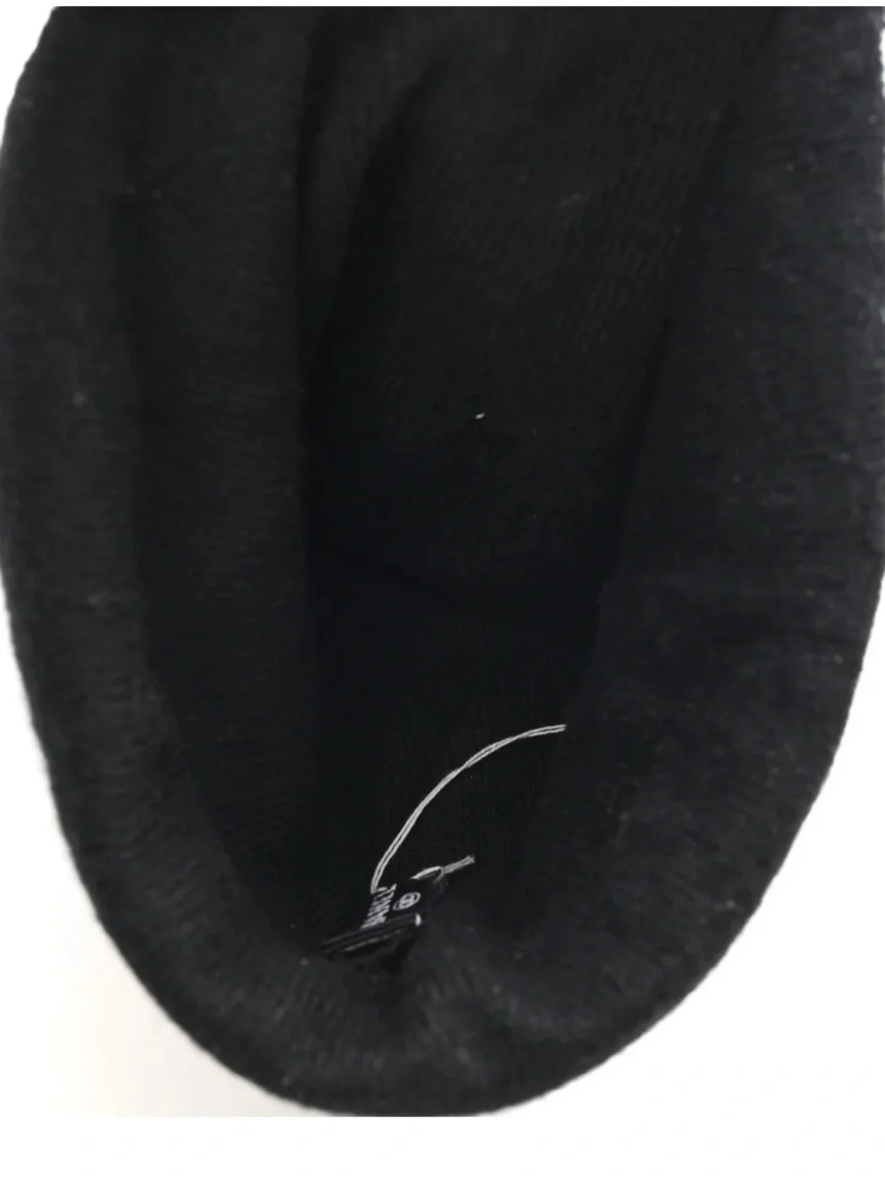 Camellia Logo Beanie 23K Black and White Cashmere, Wool, Silk